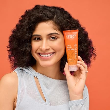 Jovees Herbal Papaya Face Wash